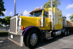 Flatbed Truck Insurance in Los Angeles, CA.